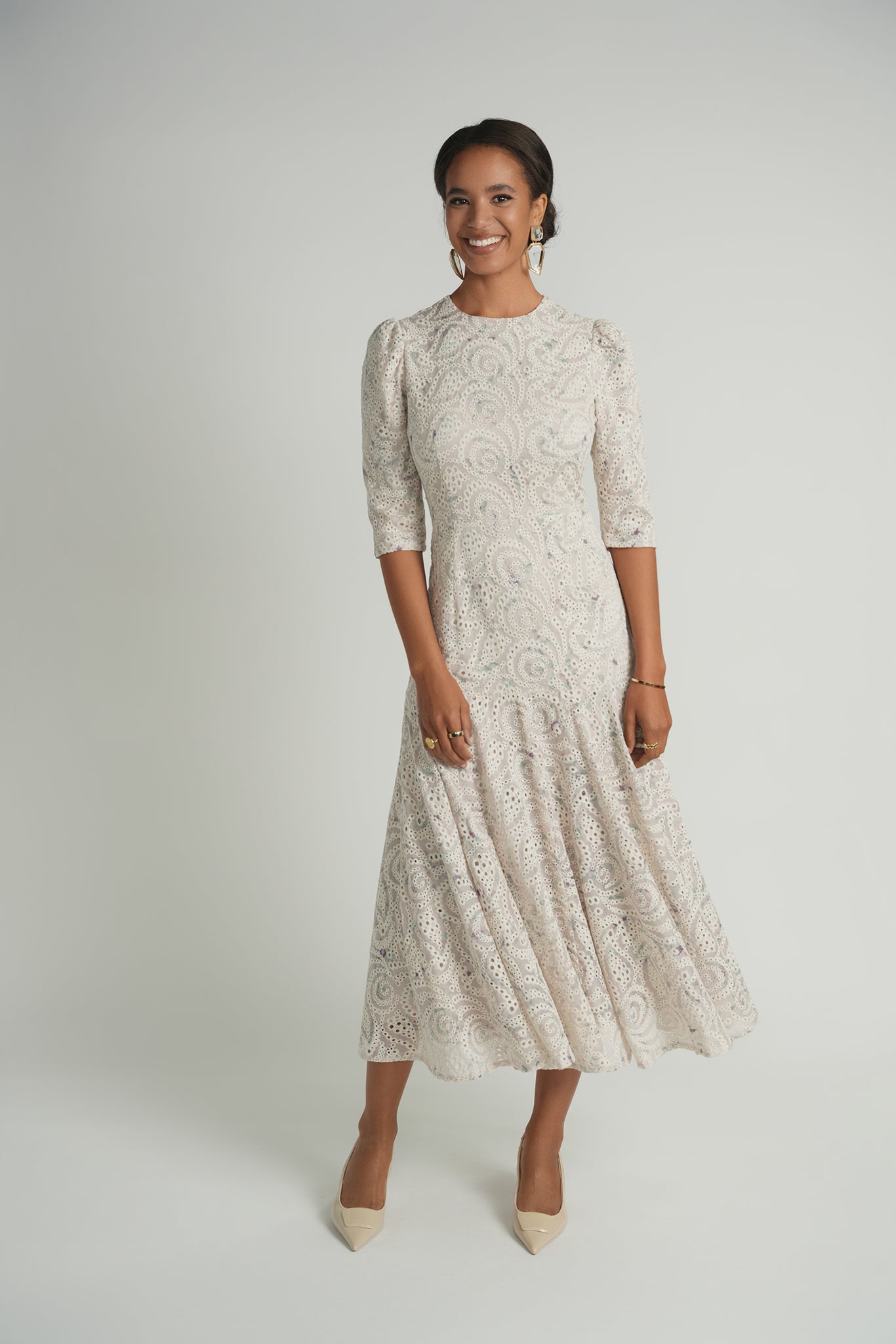 eyelet lace midi dress Eyelet Lace Midi Dress – Lilac Print