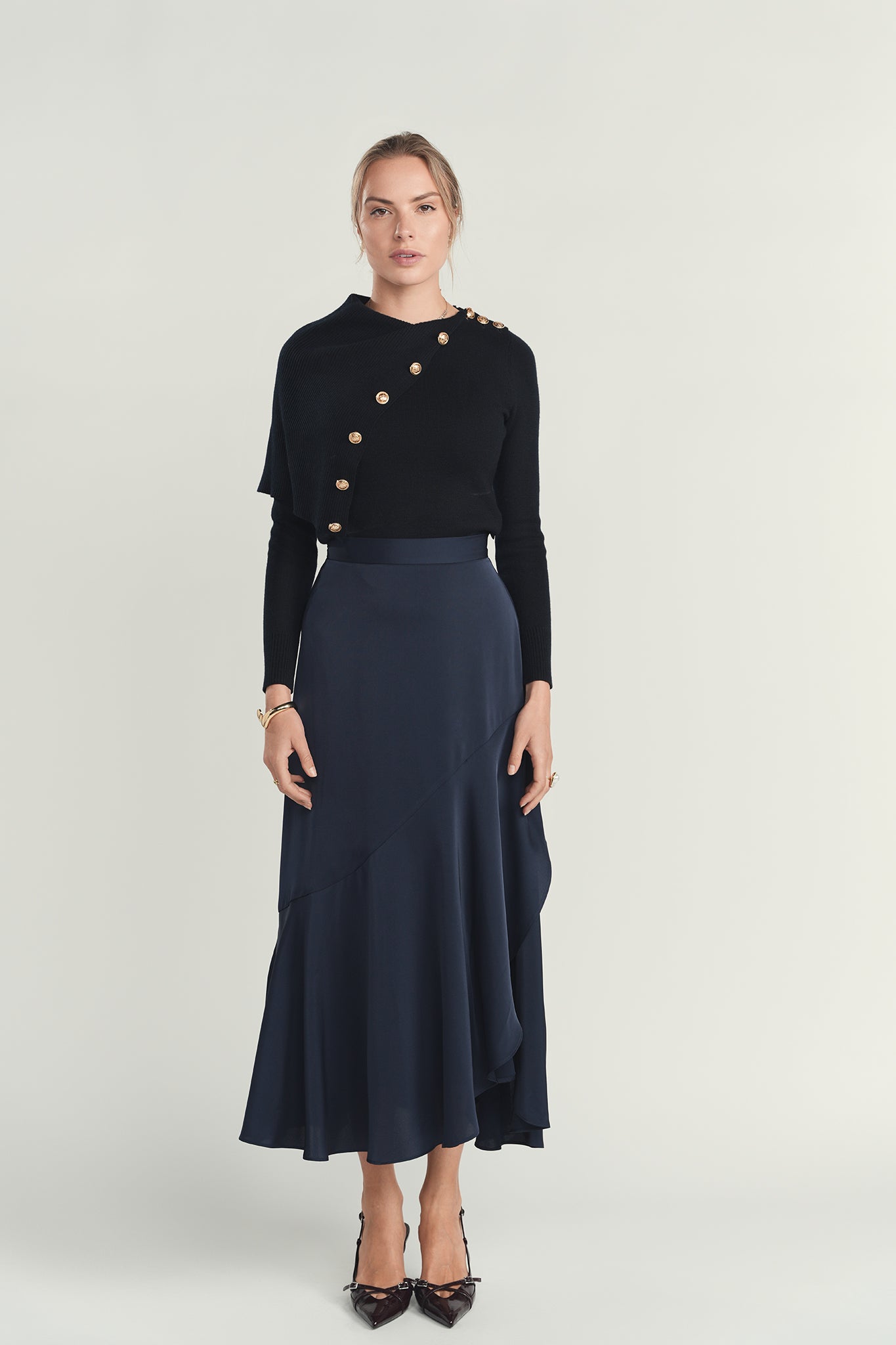 Cape Sweater w gold buttons