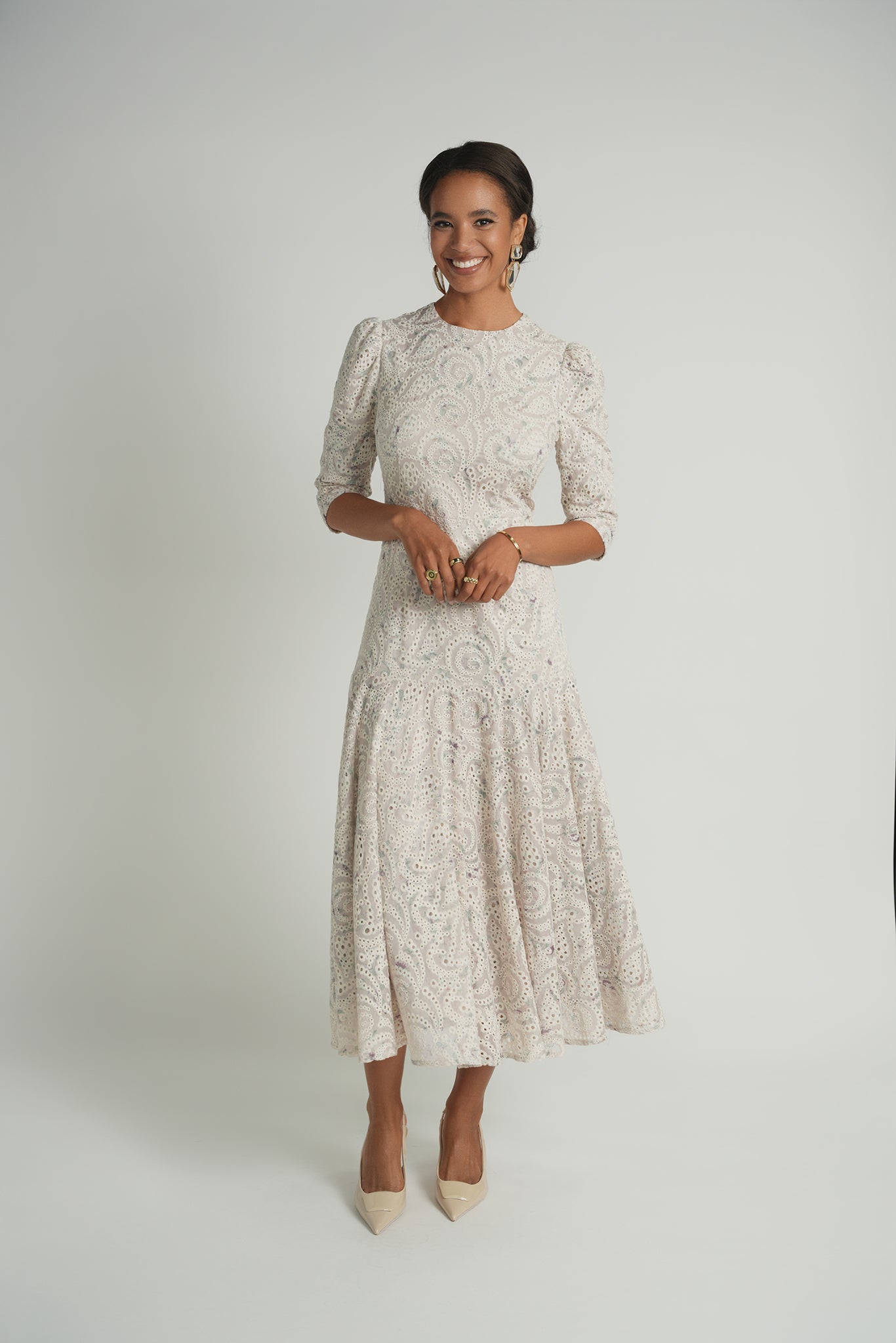 Eyelet Lace Midi Dress – Lilac Print