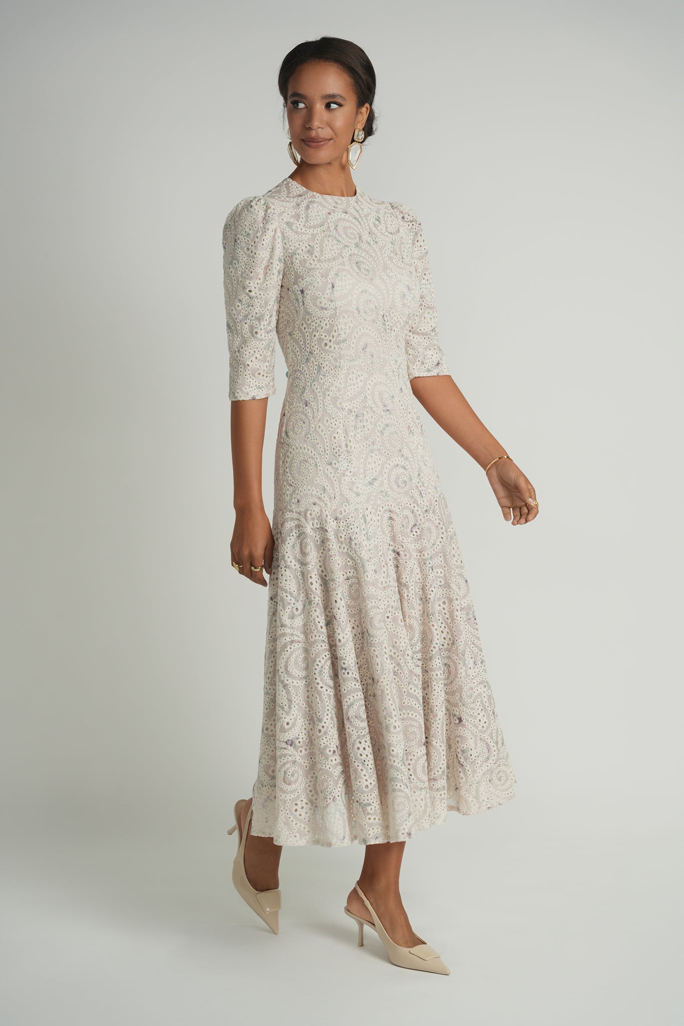 Eyelet Lace Midi Dress – Lilac Print