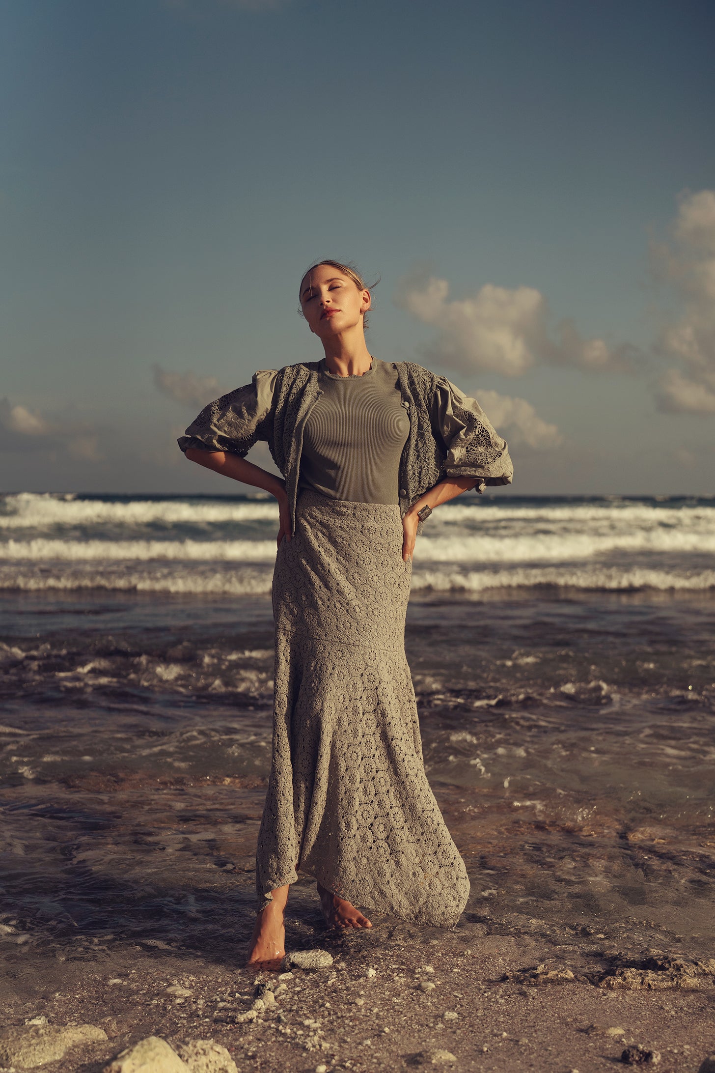 スカート Olive Crochet Skirt leinwande スカート Olive Crochet Skirt leinwande leinwande（ライン